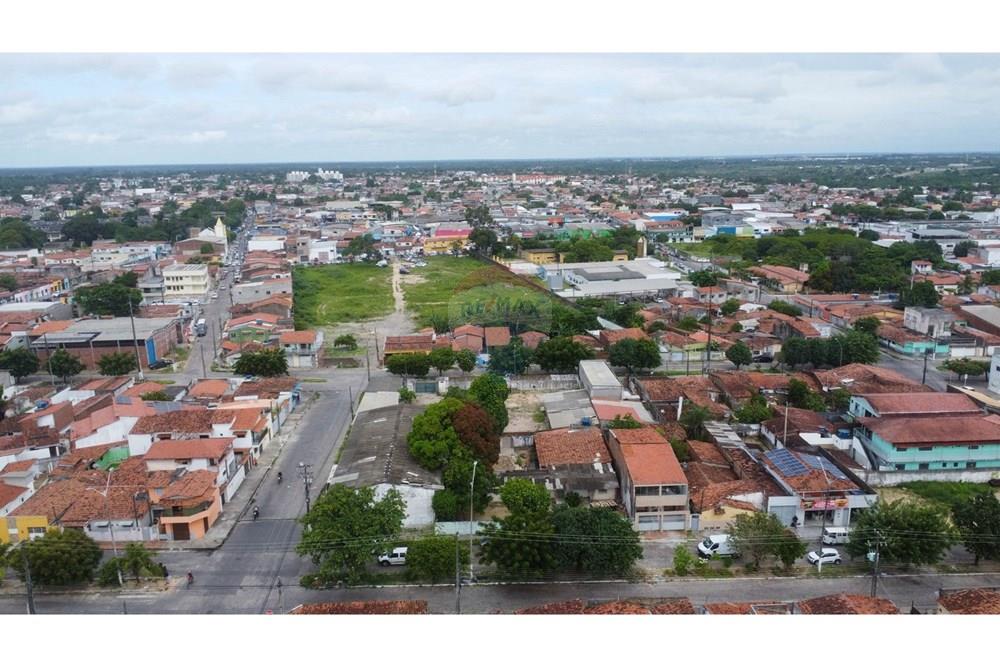 บ้านที่กั้นเป็นสองส่วน - โกดังสินค้า - Parnamirim , Rio Grande do Norte - BR - WhatsApp Image 2025-03-27 at 21.44.05 (1).jpeg - 720891001-108