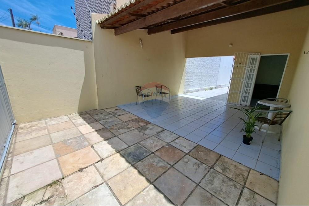 Casa - Venda - Parnamirim , Rio Grande do Norte - WhatsApp Image 2025-01-16 at 23.29.28 (1).jpeg - Garagem - 720811013-65