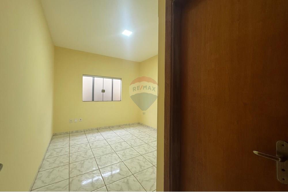 Casa - Alugar - Rio Verde , Goiás - Imagem do WhatsApp de 2025-11-21 à(s) 10.06.56_972592f0.jpg - 722371024-2