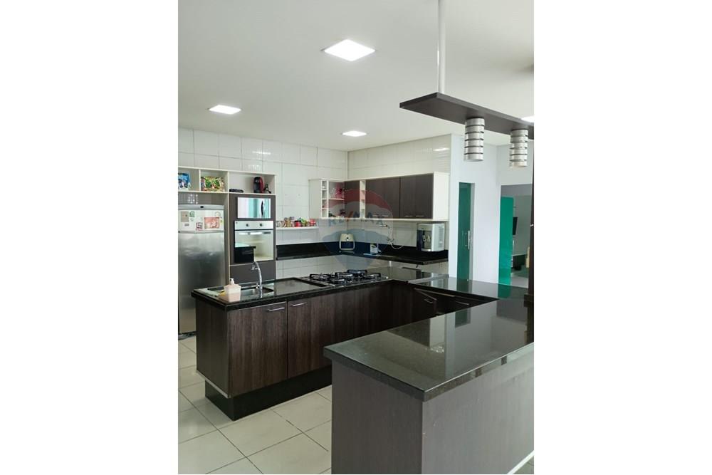 Casa de Condomínio - Venda - Manaus , Amazonas - 43c78abb-879d-4de7-a3c9-bcc282de7b6e.jpeg - 722101023-11