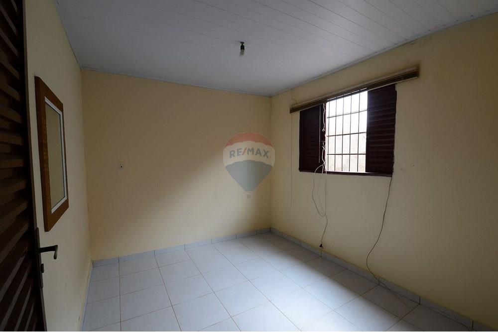 Casa - Venda - Água Boa , Mato Grosso - 8eebe457-2f4f-450c-8a63-1391b4d0362f.jpg - 722211006-38