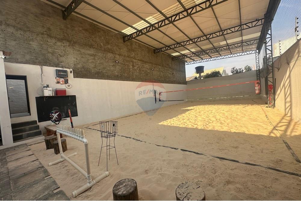 Casa - Venda - Água Boa , Mato Grosso - ff0ad6c8-c8a0-4b63-b000-253c916c1db0.jpg - 722211006-36