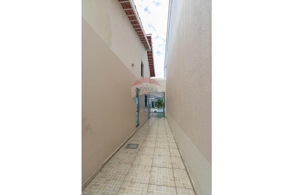 Casa de Condomínio - Venda - Manaus , Amazonas - 7 Corredor acesso edícula.jpg - 720791002-36