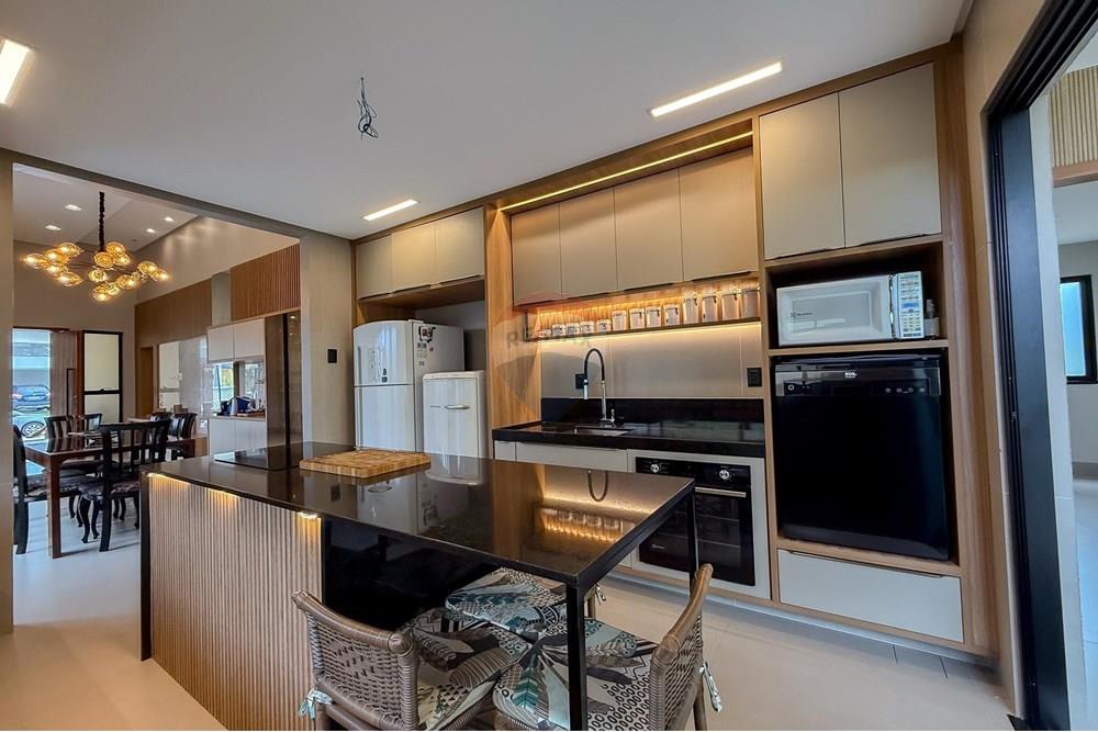 Casa de Condomínio - Venda - Eusébio , Ceará - WhatsApp Image 2025-03-28 at 08.01.23 (1).jpeg - 721621095-48