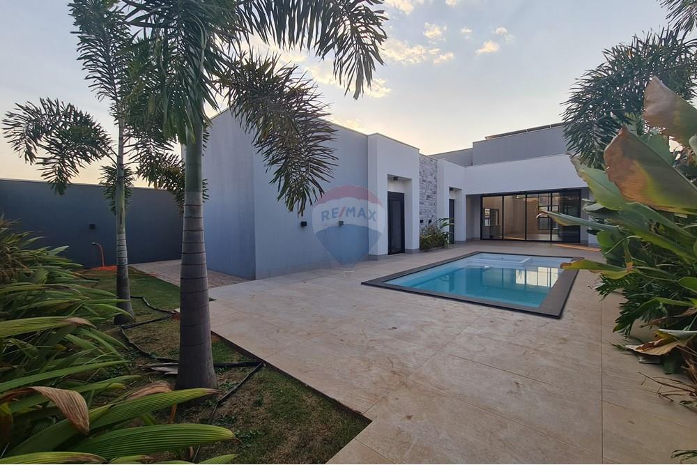 Casa - Venda - Lucas do Rio Verde , Mato Grosso - (26).jpg - Jardim Externo - 722231009-9