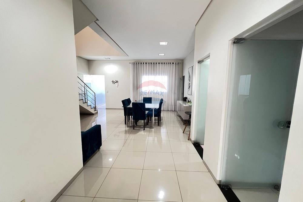 Sobrado - Venda - Araguaína , Tocantins - WhatsApp Image 2026-01-26 at 14.08.18.jpeg - 720991028-28