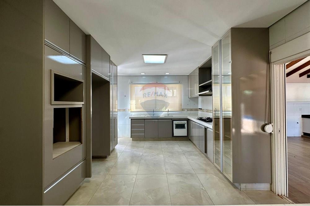 Casa de Condomínio - Venda - Cuiabá , Mato Grosso - WhatsApp Image 2025-05-25 at 22.55.47.jpeg - Cozinha - 720911056-1