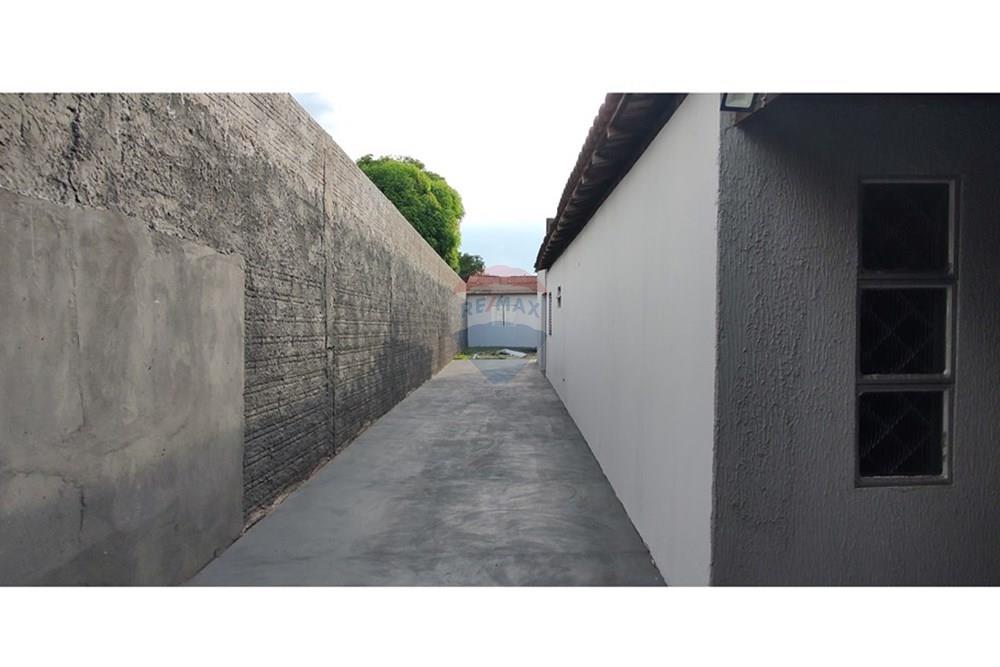 Casa - Venda - Rondonópolis , Mato Grosso - Cópia de IMG_20250318_161659397.jpg - 720771057-16