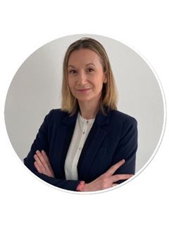 Emeline FILLIETTE - RE/MAX ATTITUDE 2