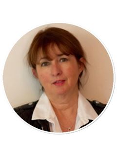 Catherine LAISIS - RE/MAX ATTITUDE 2