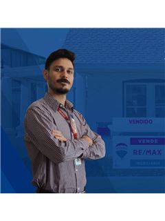 Jhonny Delfino - RE/MAX ÔMEGA