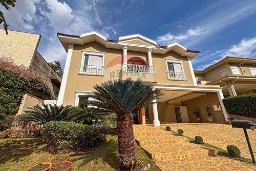 Venda-Casa de Condomínio-Rua Thomaz Nogueira Gaia , 3.629  - Próximo a Av João Fiúsa  - Jardim Botânico , Ribeirão Preto , São Paulo , 14021653-780151011-111