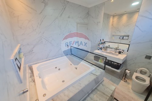 Venda-Casa-Rua Osvaldo Bransão , 290  - Centro , Sales Oliveira , São Paulo , 14660000-780111002-33