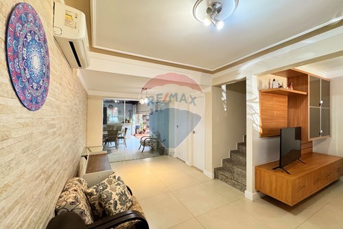 Venda-Casa de Condomínio-Rua João Batista Santanna , s/n  - CONDOMÍNIO JARDIM DOS HIBISCOS  - Jardim dos Hibiscos , Ribeirão Preto , São Paulo , 14022310-780211038-50