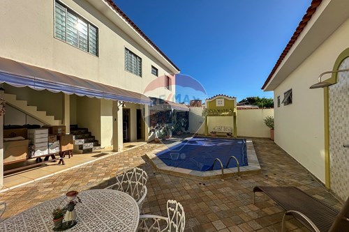 Venda-Casa-Rua Doutor Georgides Gonçalves , 111  - City Ribeirão , Ribeirão Preto , São Paulo , 14021043-780211052-33