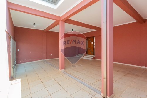 Venda-Casa-Avenida Anita Viezi de oliveira , 591  - centro de eventos José Deodato  - Centro , Guariba , São Paulo , 14840312-780271053-5