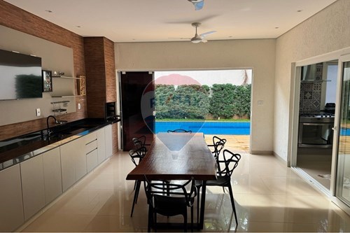 Venda-Casa de Condomínio-Rua Magda Lelis Garcia Leal , 70  - Jardim Saint Gerard , Ribeirão Preto , São Paulo , 14022044-780181042-6