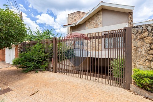 Venda-Casa-Rua Vítor Rebouças , 340  - Próximo a Faculdade Barão de Mauá  - Jardim Macedo , Ribeirão Preto , São Paulo , 14091030-780091029-169