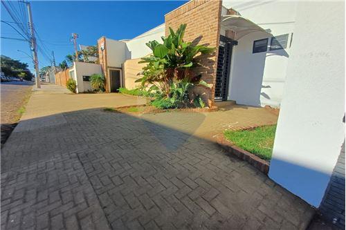 Venda-Casa Comercial-Rua  João Penteado , 214  - Avenida 9 de Julho  - Jardim Sumaré , Ribeirão Preto , São Paulo , 14025-010-780091116-75