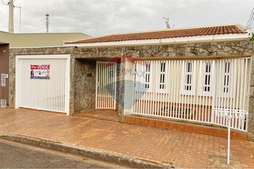 Venda-Casa-Rua Giovani Sarni , 55  - Jardim Liberdade , Sertãozinho , São Paulo , 14164030-780191016-4