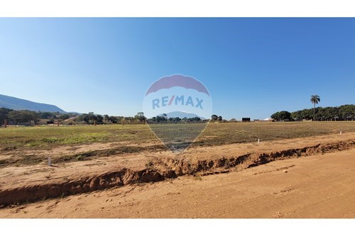 Venda-Terreno-Rodovia Francisco Rodrigues Duarte Mg 428 , KM 105  - Villagio do Lago  - Centro , Sacramento , Minas Gerais , 38190000-780231022-110