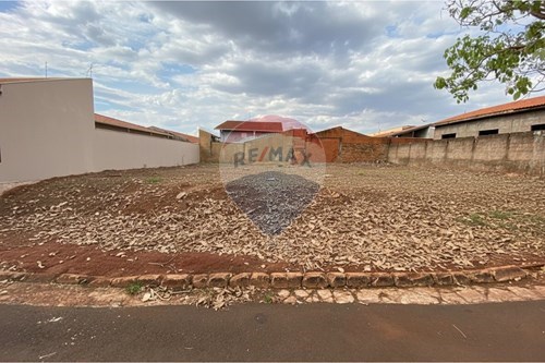 Venda-Terreno-José Mutão , lote 4  - Jardim Santa Lúcia , São Joaquim da Barra , São Paulo , 14.600-000-780301006-45