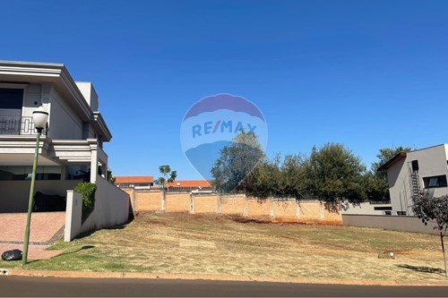 Venda-Terreno-Rua Luiz Antônio Marcondes , 0  - EM FRETE CONDOMINIO IPÊ ROXO  - Vila do Golf , Ribeirão Preto , São Paulo , 14027744-780091110-30