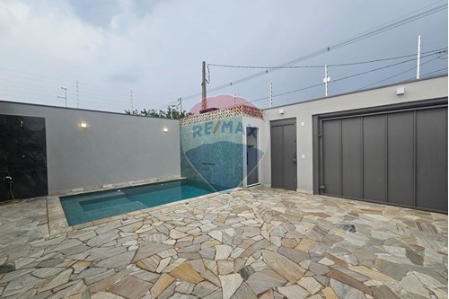 Venda-Casa-Rua Silvio Damando Segismundo , 461  - Centro , Cristais Paulista , São Paulo , 14460000-780231022-133