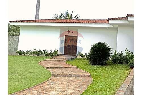 Venda-Casa-Rua Quintilio Biagiotti , 154  - Estádio Santa Cruz  - Ribeirânia , Ribeirão Preto , São Paulo , 14096-089-780091060-893