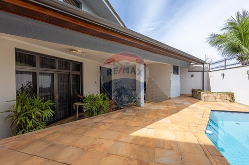 Venda-Casa-Rua Maestro Joaquim Rangel , 838  - Próximo avenida João Fiúsa  - Alto da Boa Vista , Ribeirão Preto , São Paulo , 14025610-780151004-5