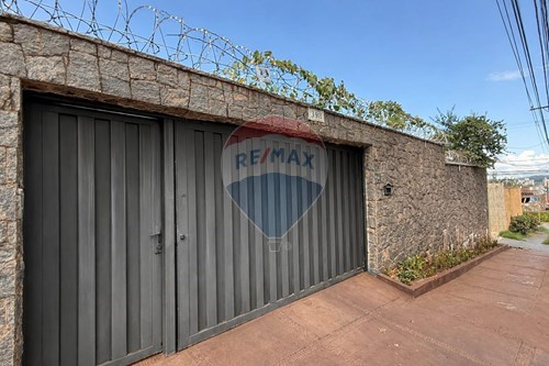 Venda-Casa-Rua Visconde de Abaeté , 398  - Jardim Sumaré , Ribeirão Preto , São Paulo , 14025050-780121011-117