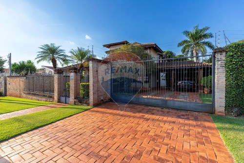 Venda-Casa-Rua Miguel Delloiágono , 331  - Av. José Adolfo Bianco Molina  - Jardim Canadá , Ribeirão Preto , São Paulo , 14024220-780091100-10