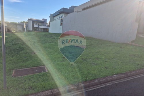 Venda-Terreno-Rua Joana Zanato Borges , 000  - Próximo à entrada do condomínio.  - Paineiras , São Joaquim da Barra , São Paulo , 14600-000-780301007-23