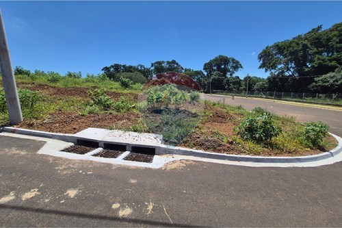 Venda-Terreno-Rua Jose Colleti , Q10 L 25  - Aeroporto II  - Prolongamento Jardim Aeroporto II , Franca , São Paulo , 14404152-780231075-11