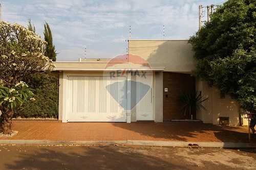 Venda-Casa-Rua Maria De Lourdes Nascimento , 466  - Próximo ao Senai  - Jardim Europa , Sertãozinho , São Paulo , 14177342-780191016-18