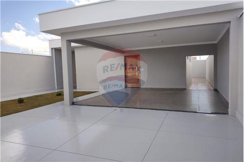 For Sale-House-rua João Romanholli Filho , 81  - Jardim Esperança , Batatais , São Paulo , 14302-296-780061001-24