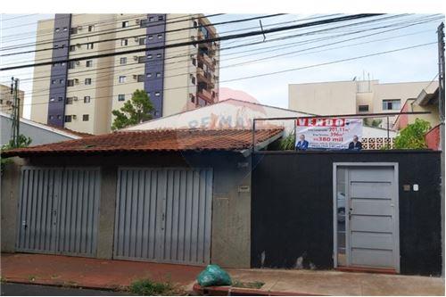 For Sale-House-Rua Camilo de Mattos , 2321  - Colégio Anchieta; Av. Treze de Maio; Rua Henrique  - Jardim Paulista , Ribeirão Preto , São Paulo , 14090210-780091021-45