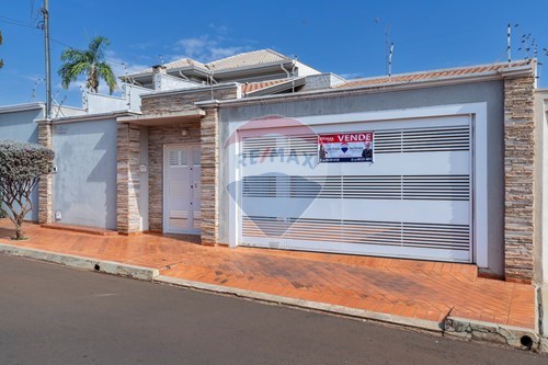 Venda-Casa-Rua Julio Bizio , 1063  - Praça  Maurício Pacheco  - Jardim Recreio , Sertãozinho , São Paulo , 14170369-780191003-133