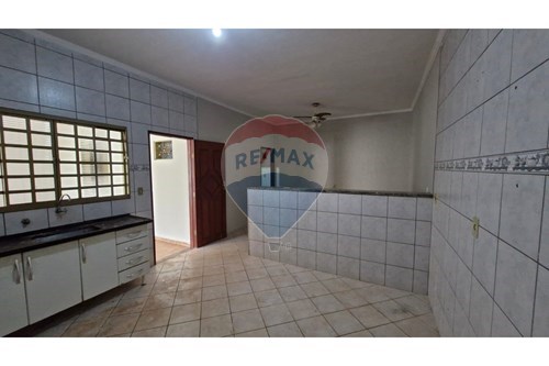 Venda-Casa-rua vitório balsamo , 263  - Jardim Bela Vista  - Centro , Dumont , São Paulo , 14120000-780181011-270