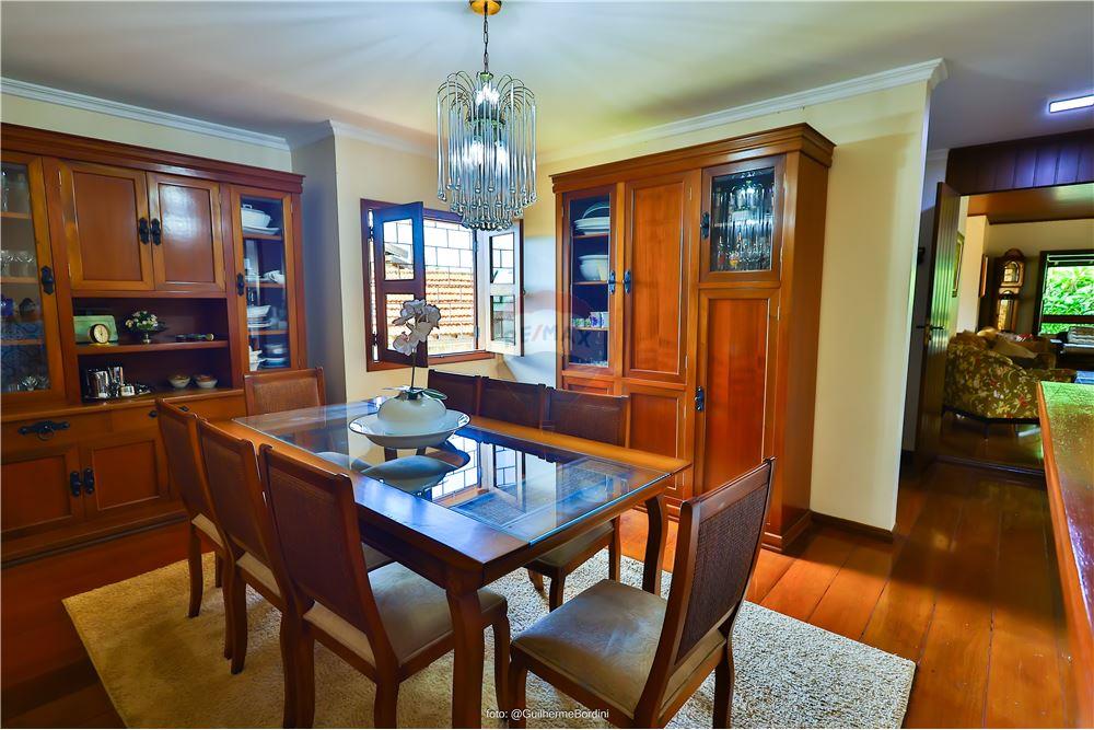 Casa - Venda - Bebedouro , São Paulo - Sala de Jantar  com cristaleiras - 780261028-4