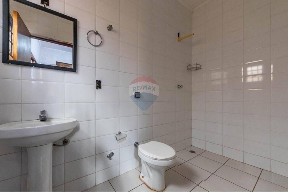 Casa - Venda - Jaboticabal , São Paulo - WhatsApp Image 2024-08-19 at 12.08.37 (20).jpeg - 780271054-36