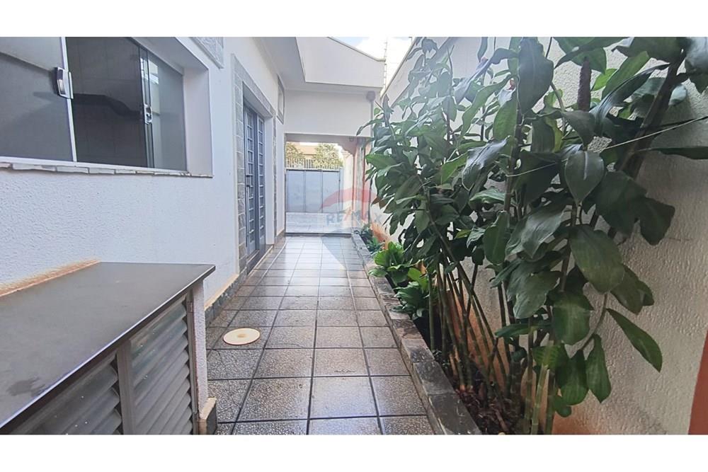 Casa Comercial - Venda - Ribeirão Preto , São Paulo - e44d04a8-6cde-4620-ba45-f7ac229030a3 (1).jpeg - 780151006-103