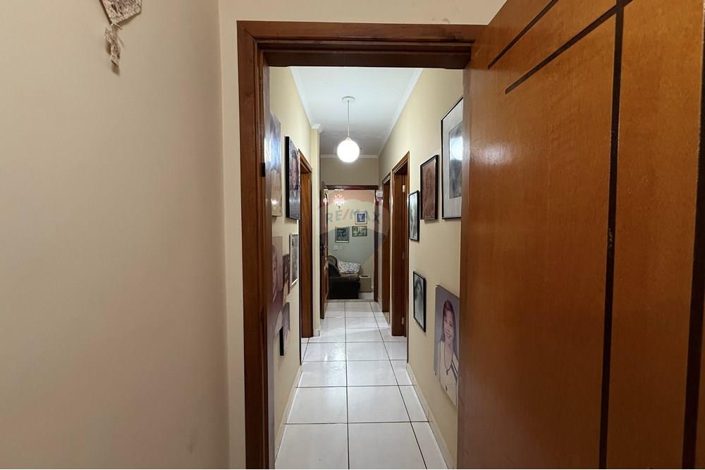 Casa - Venda - Ribeirão Preto , São Paulo - corredor quartos .jpeg - Corredor - 780171066-20