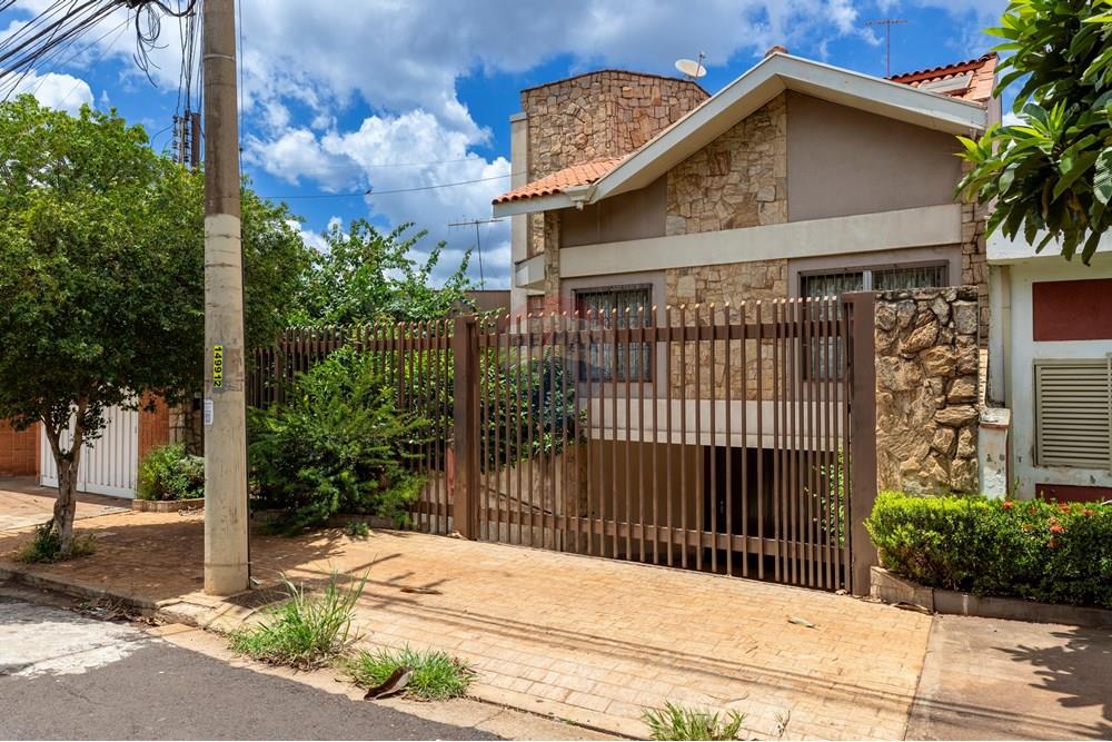Casa - Venda - Ribeirão Preto , São Paulo - IMG_2347-HDR.jpg - Garagem - 780091029-169
