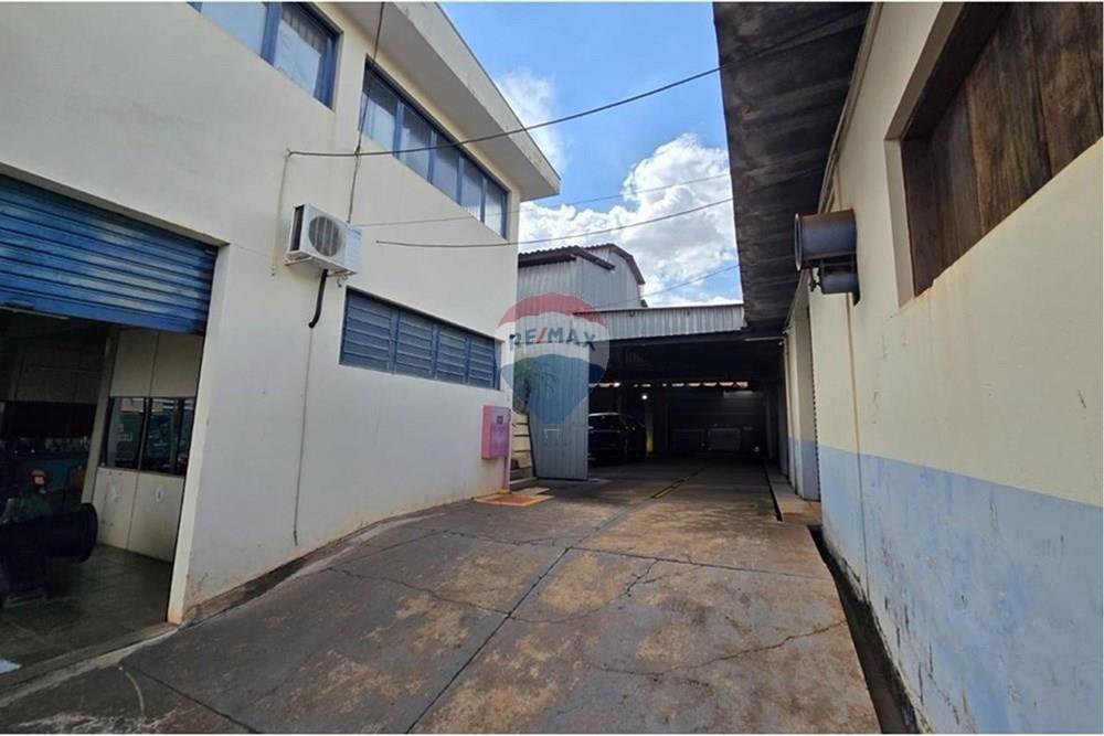 Galpão - Alugar - Ribeirão Preto , São Paulo - L_d8e2bfee-adc9-4d81-8991-aad43c96a993 (1).jpg - 780181010-256