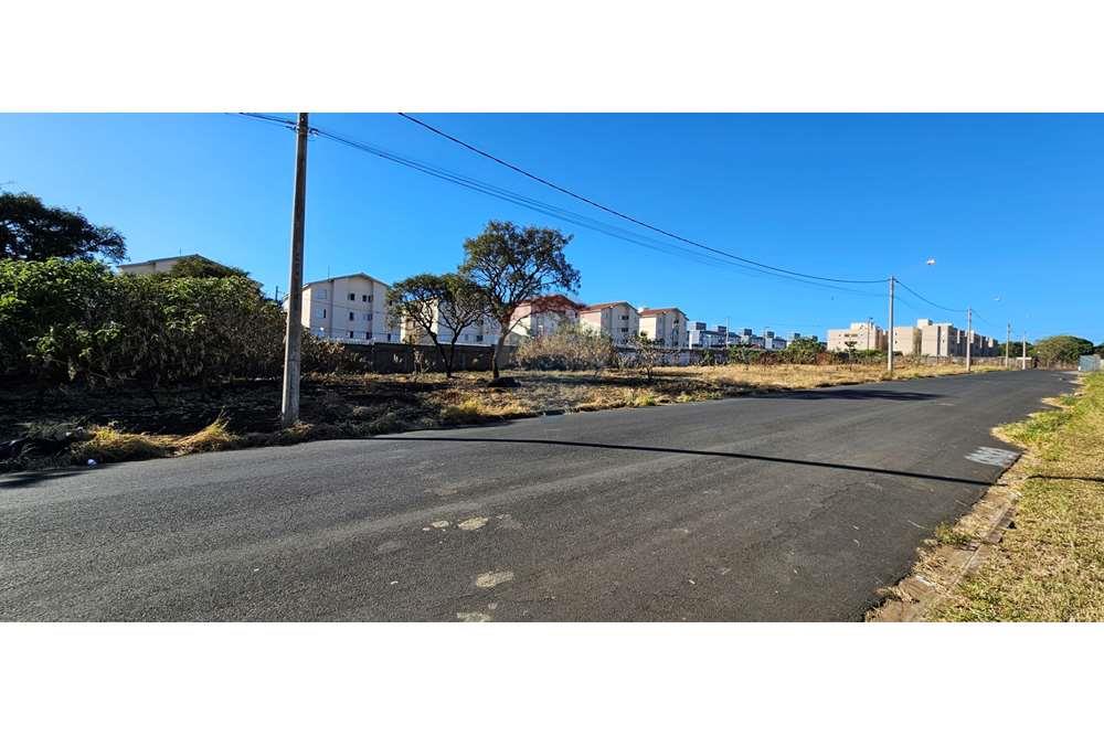 Terreno - Venda - Franca , São Paulo - 20240508_082610.jpg - 780231013-81