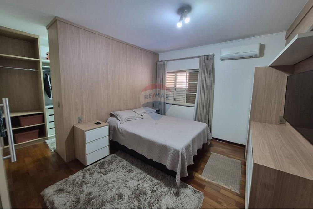 Casa - Venda - Franca , São Paulo - WhatsApp Image 2025-12-19 at 11.04.1243.jpeg - 780231022-143