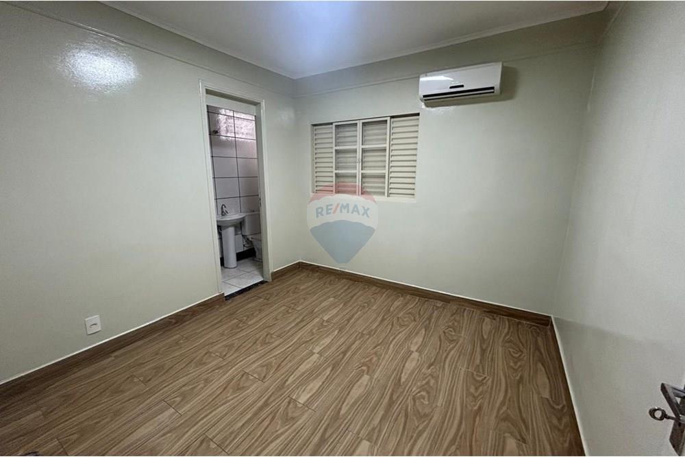 Ponto Comercial/ Loja - Venda - Franca , São Paulo - WhatsApp Image 2025-11-13 at 12.09.48 (8).jpeg - 780231042-176