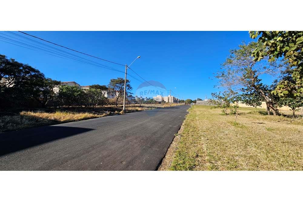 Terreno - Venda - Franca , São Paulo - 20240508_082544.jpg - 780231013-81