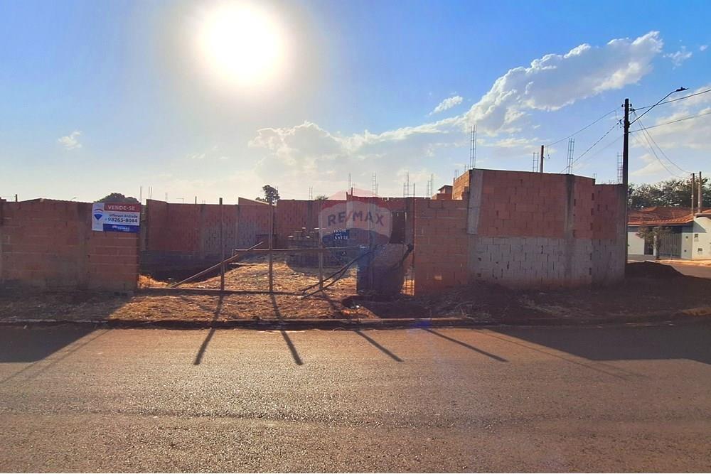 Terreno - Venda - Jardinópolis , São Paulo - 8.jpg - Jardim Interno - 780201052-14